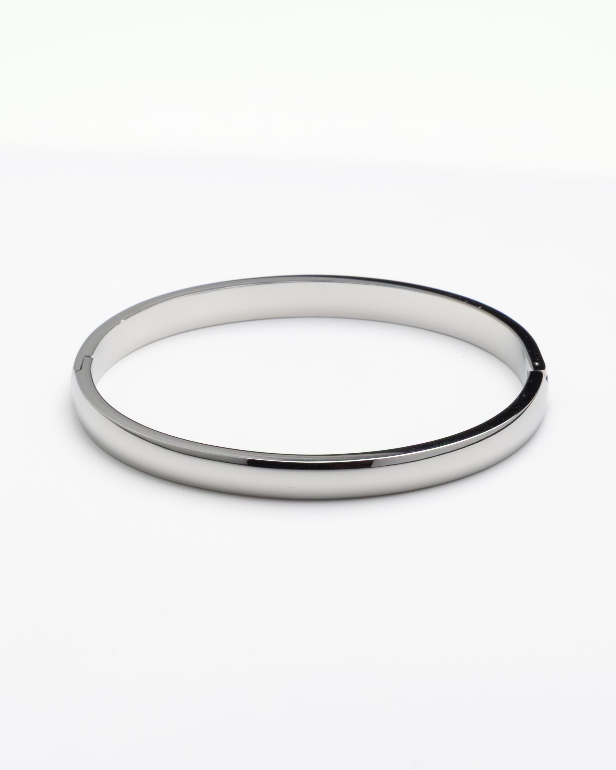 Bracelete Vivienne Prateada - Para Usar Em Conjunto_0