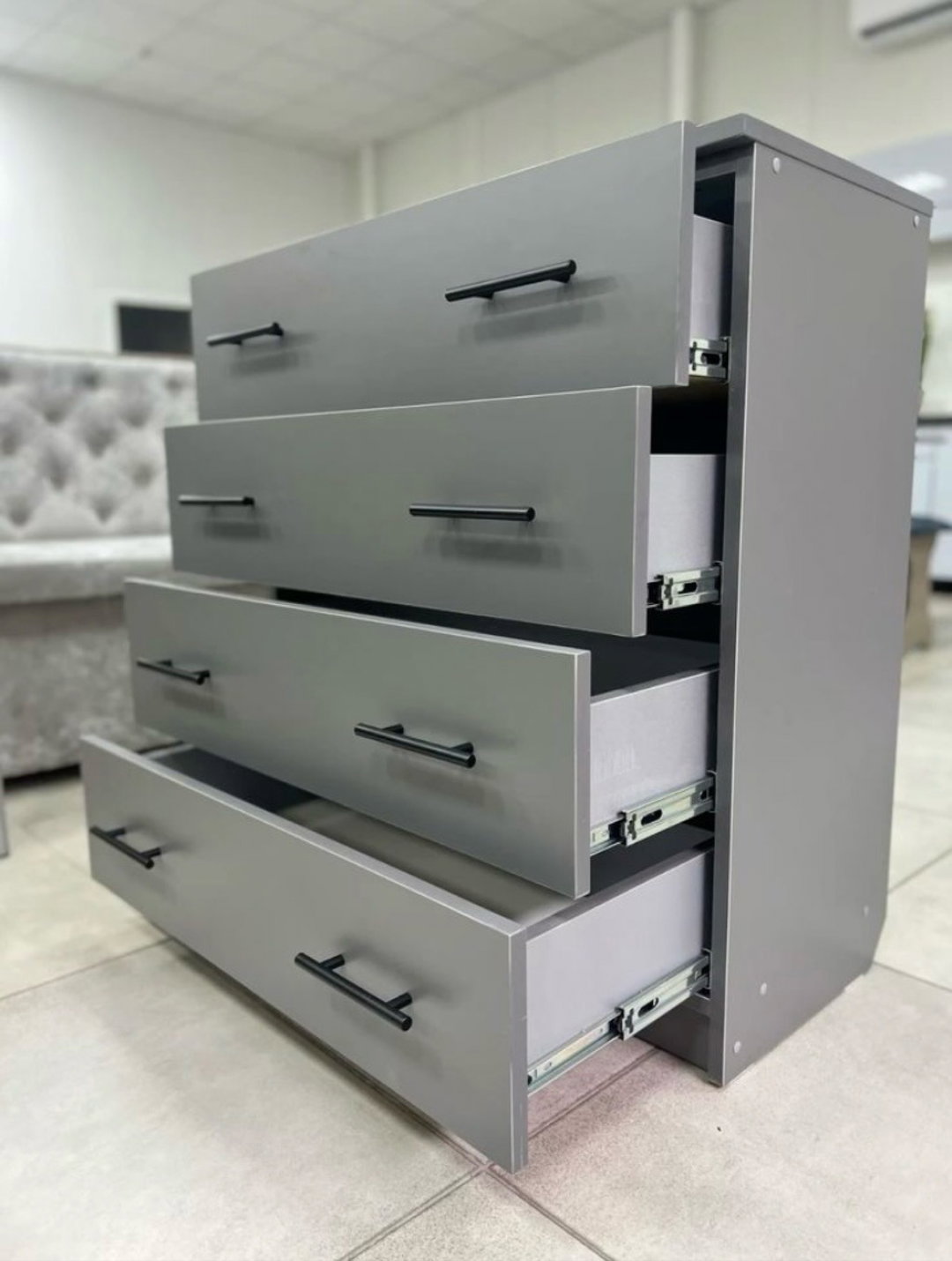Drawer ches