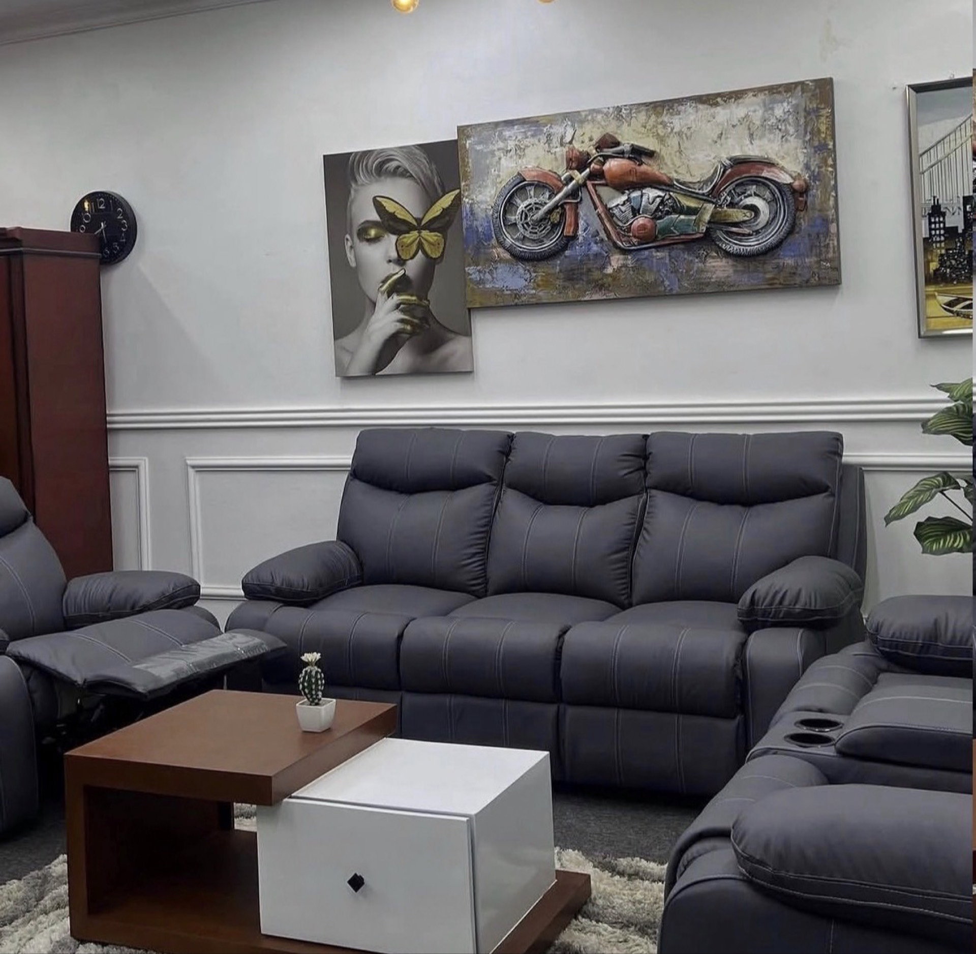 Recliner sofa set_0