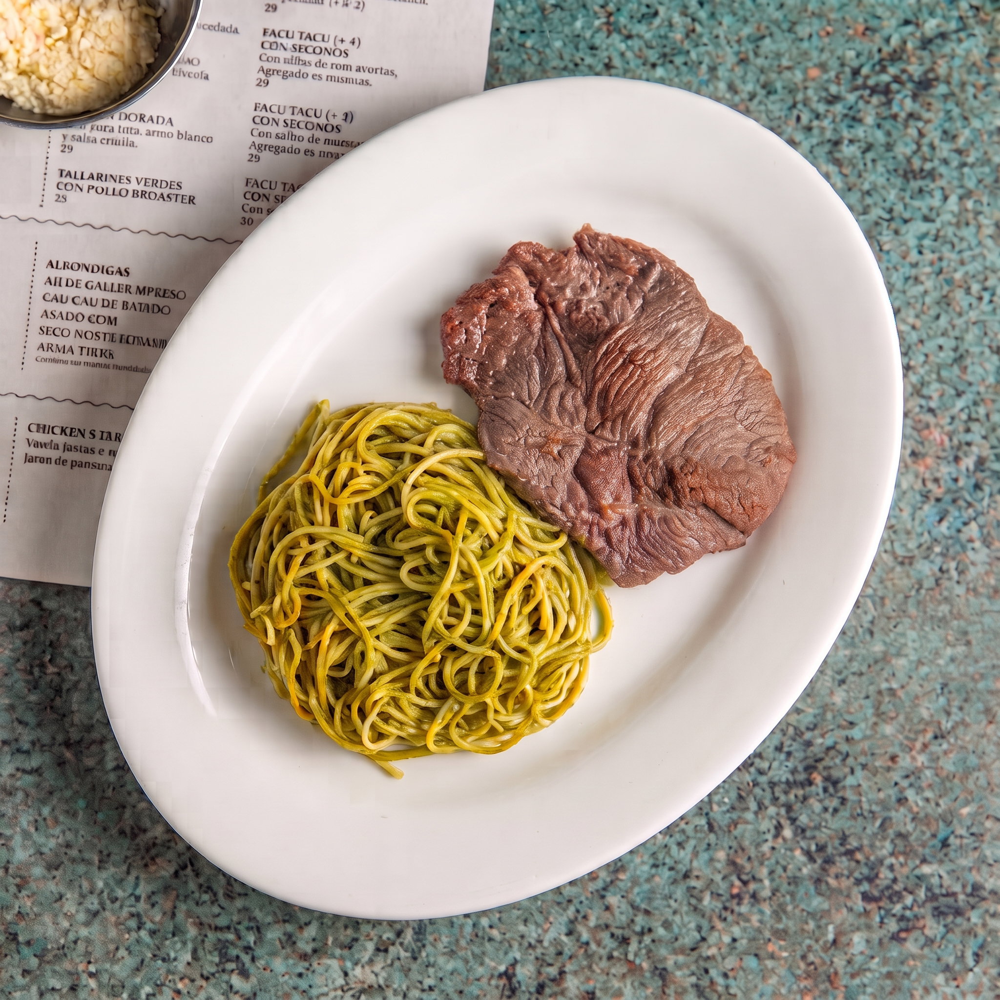 Tallarines Verdes con Bistec_0