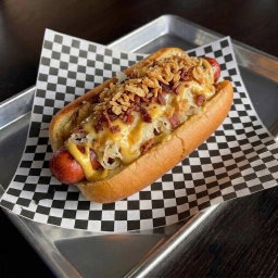 Hot Dogs 