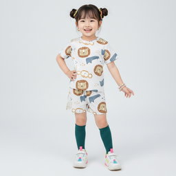 SETELAN PENDEK WILD JUNGLE WHITE