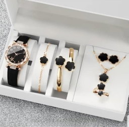 Women watches with jewelry’s 