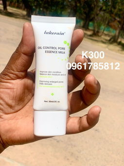 MAKEUP OIL CONTROL