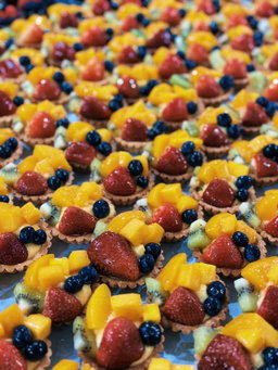 Fresh Mixed Fruit Tarts