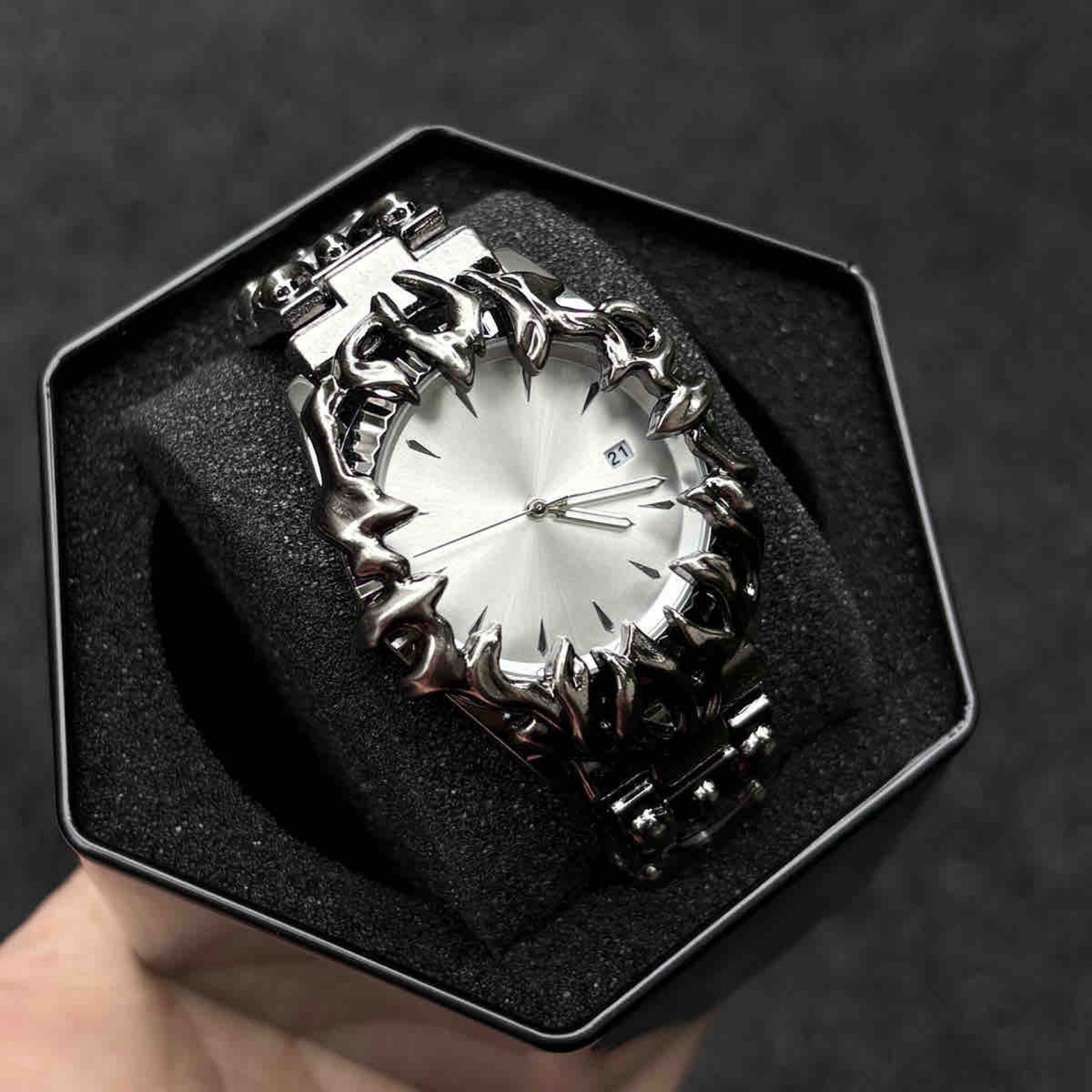 white_0