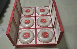 kotak hadiah 500gr