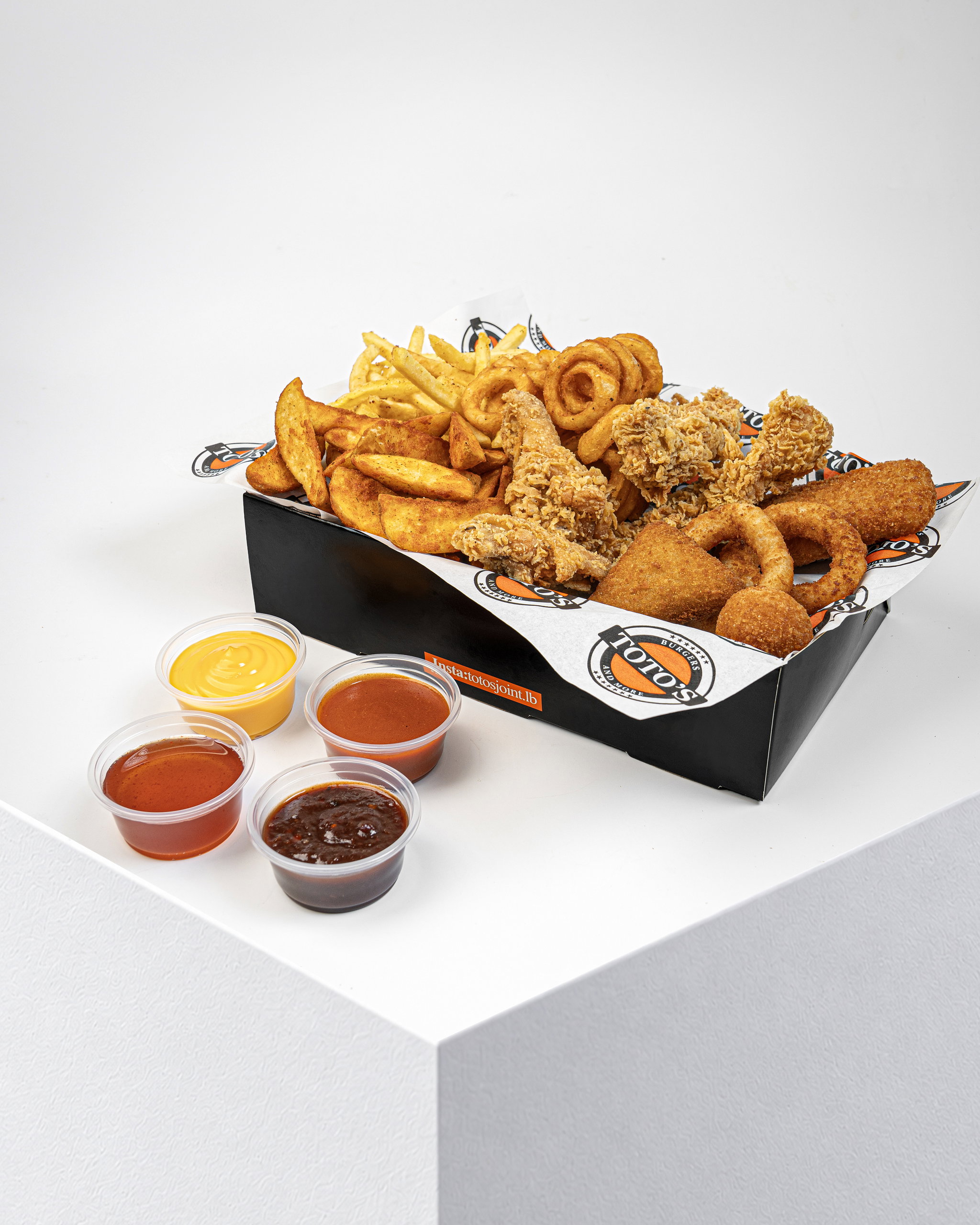 Toto's Tray (3Ts)_0