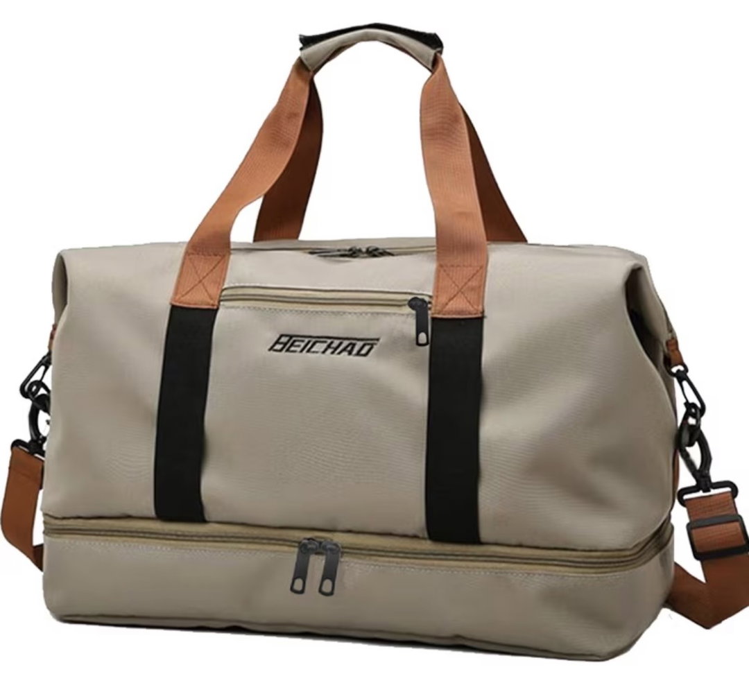 Traveling bags 