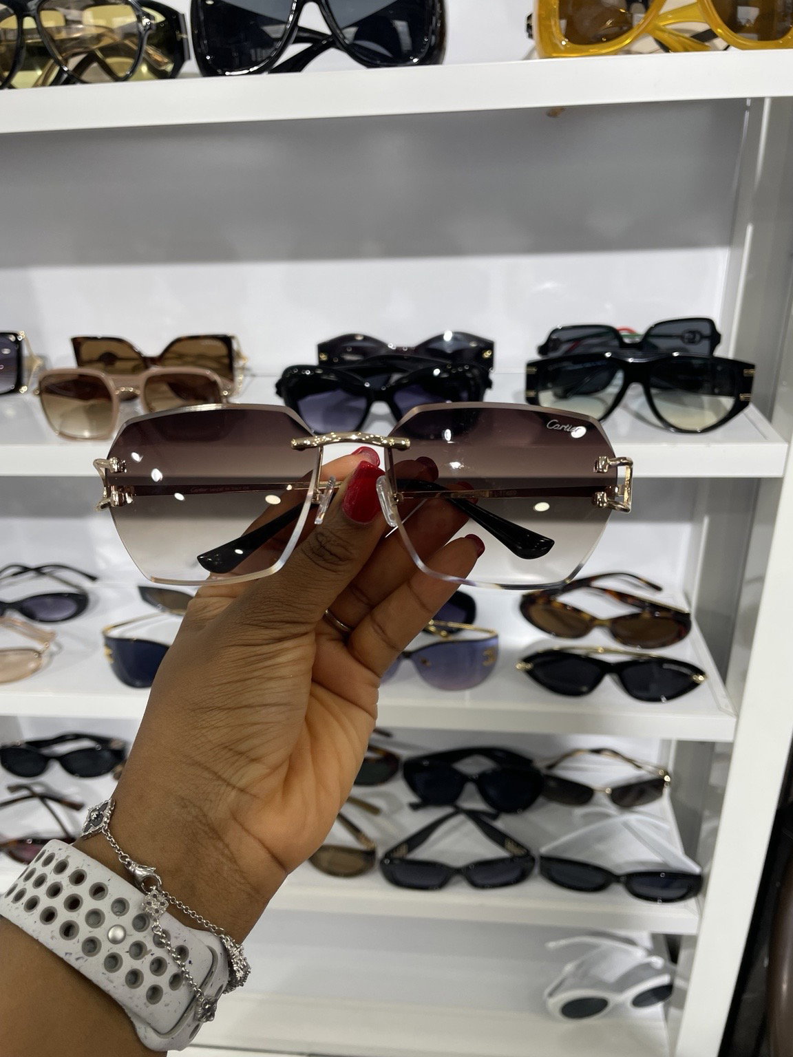 Glitz Black & Gold Round Oversized Sunglasses_0