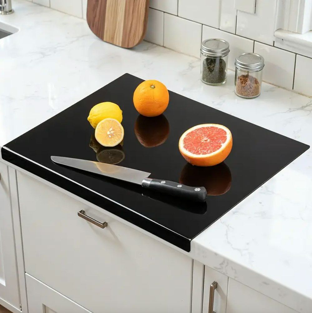 Acrylic Chopping Board with Lip (Black)_0