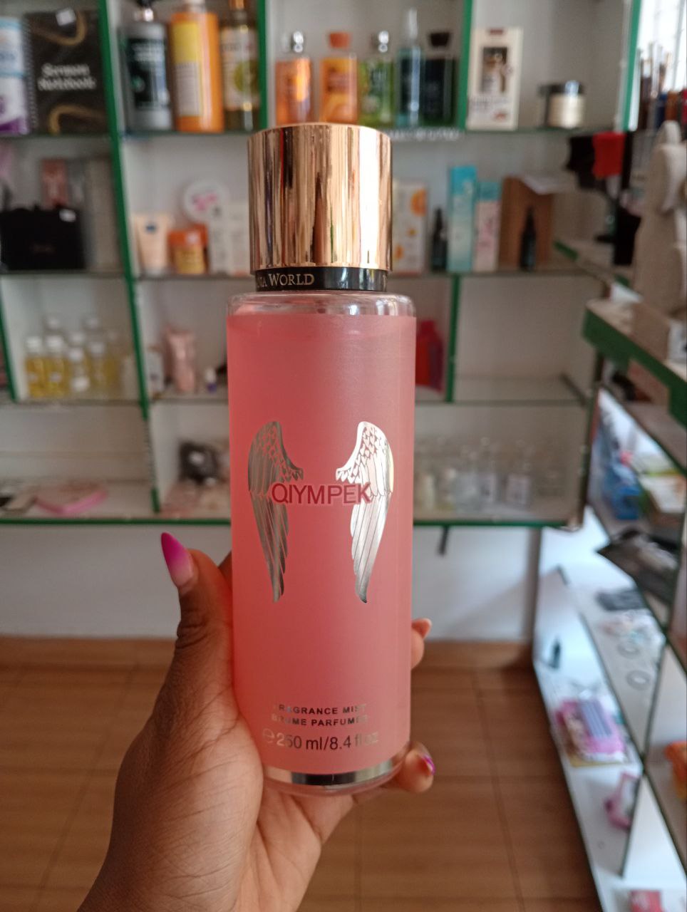 Verlorna World Qiympek Fragrance Mist 250ml_0