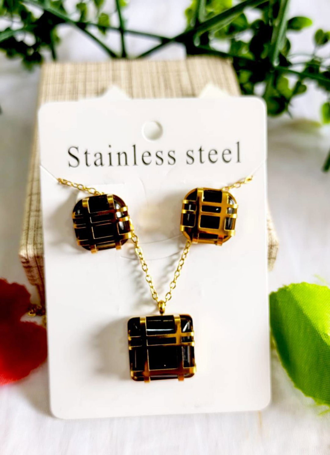 Complet chaîne et boucles d'oreilles