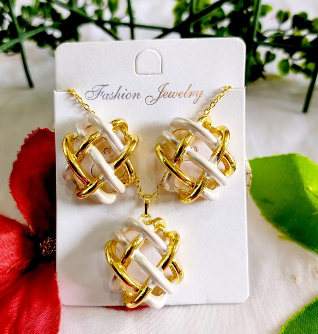 Complet chaîne et boucles d'oreil