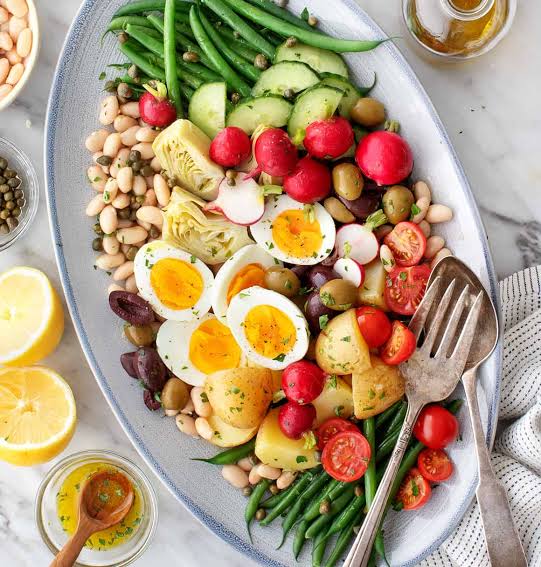 Niçoise Salad (Niswas)