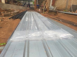 Atap Transparan Gelombang