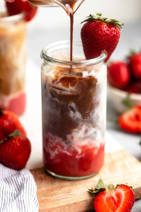 Strawberry Ice Latte