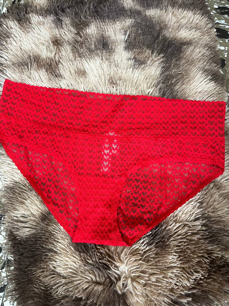 Pantie color rojoa de blonda_0