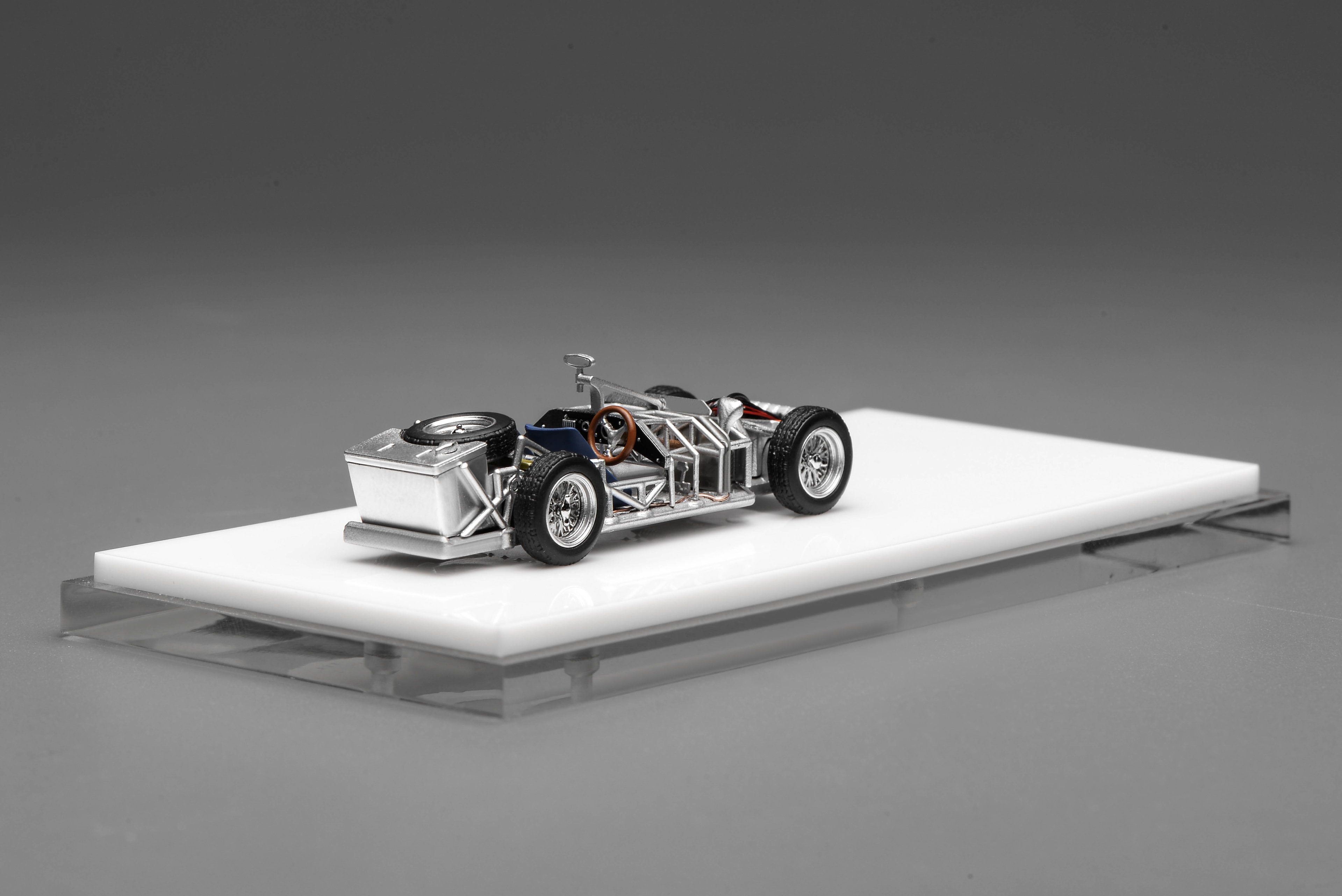 MOTOR HELIX MODEL 1/64 SPACEFRAME WITH ENGINE_2