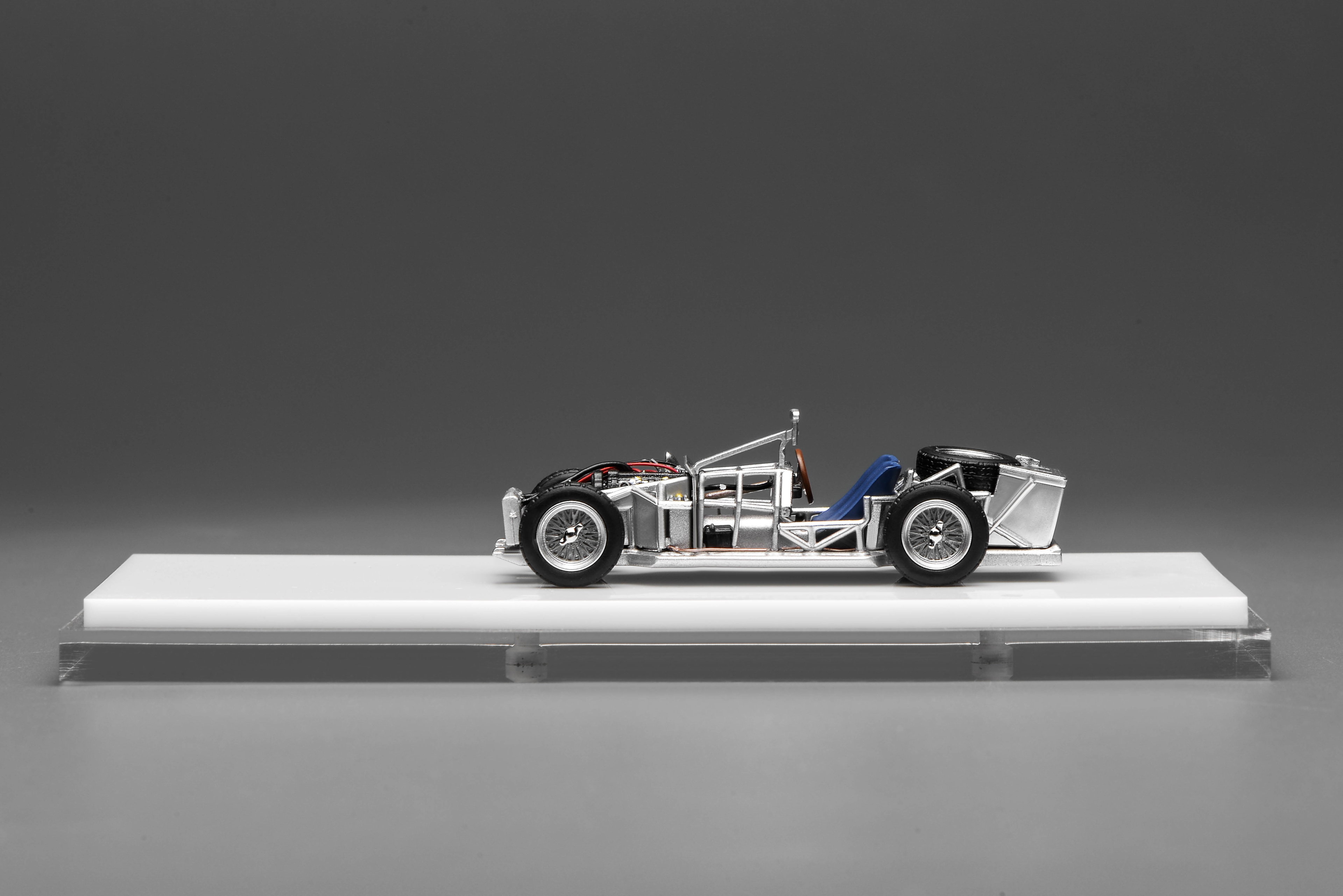 MOTOR HELIX MODEL 1/64 SPACEFRAME WITH ENGINE_3
