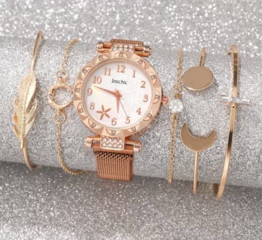 Women watches with bracelets