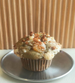 Matcha Peach Biscoff Muffin - 1 pcs
