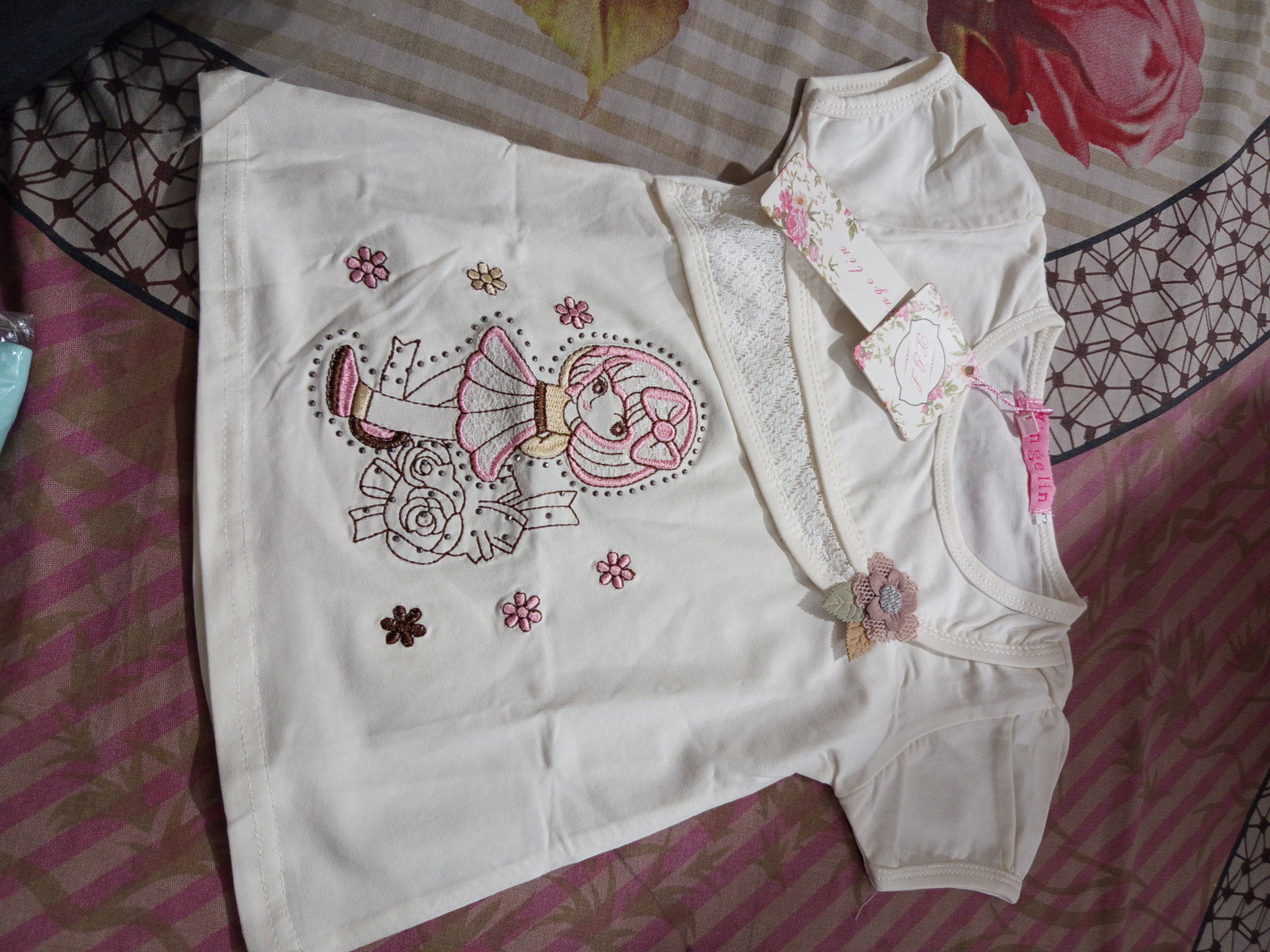 Ladies & kids Clothing Suits_16