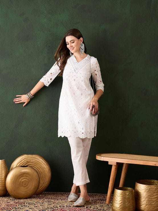 White Cotton Schiffli Embroidery Kurta Set_0