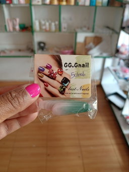 G.G Gnail Ombre Stickons Green