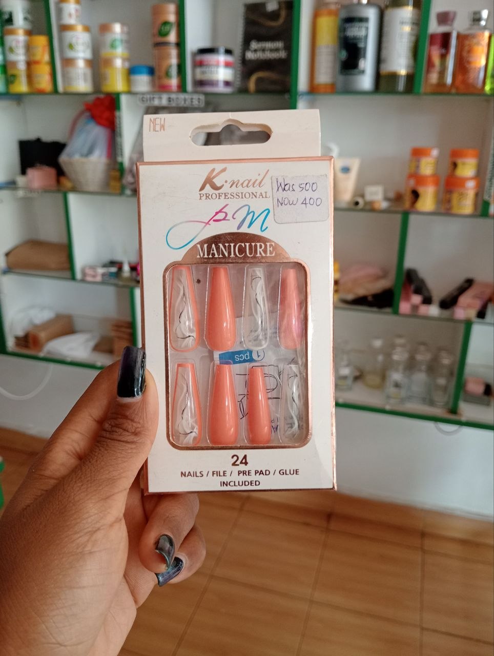 K Nail Professional Manicure Pressons 24pcs Peach