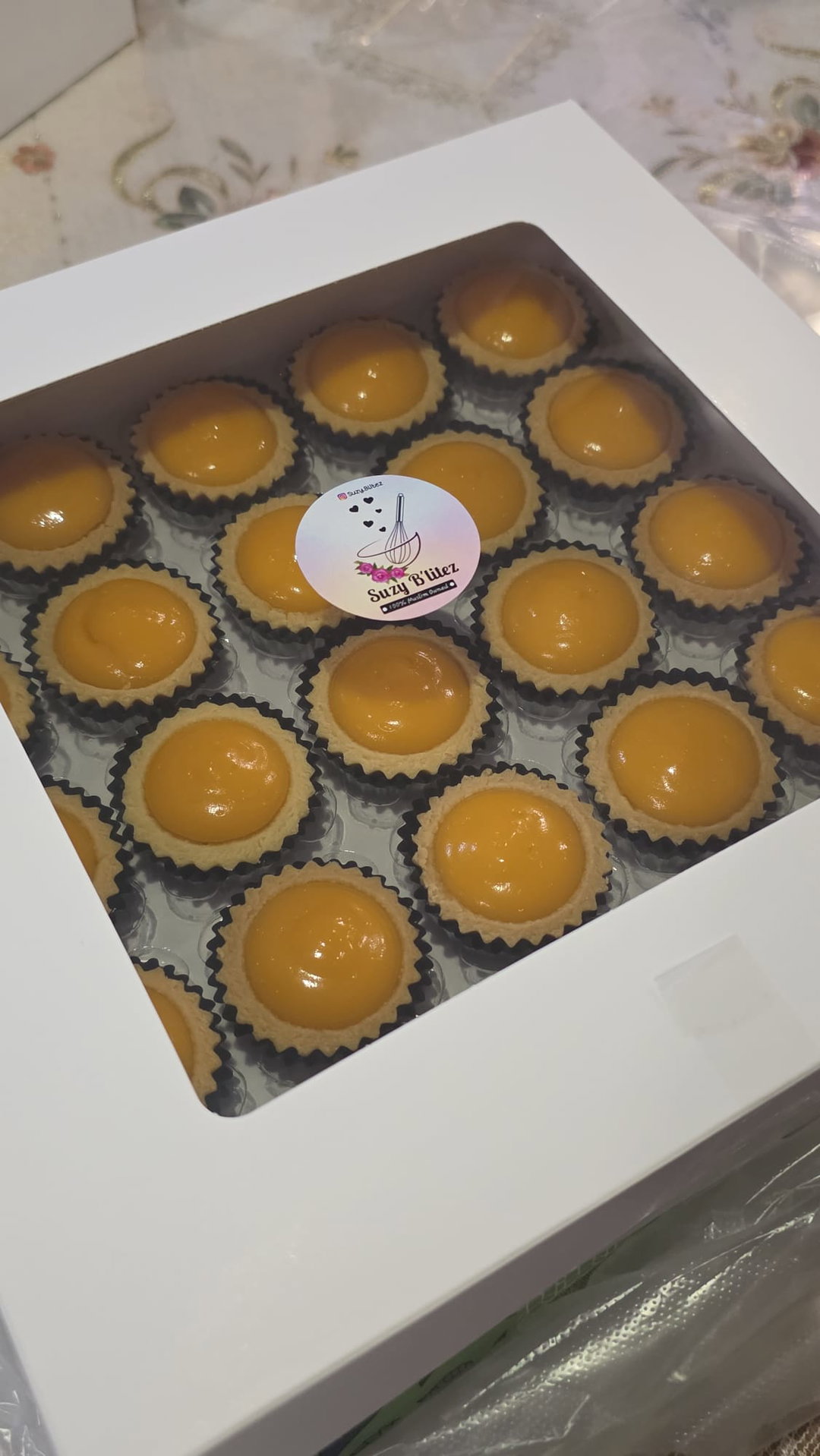 (PUBLIC) 25pc Rose Blossom Tarts