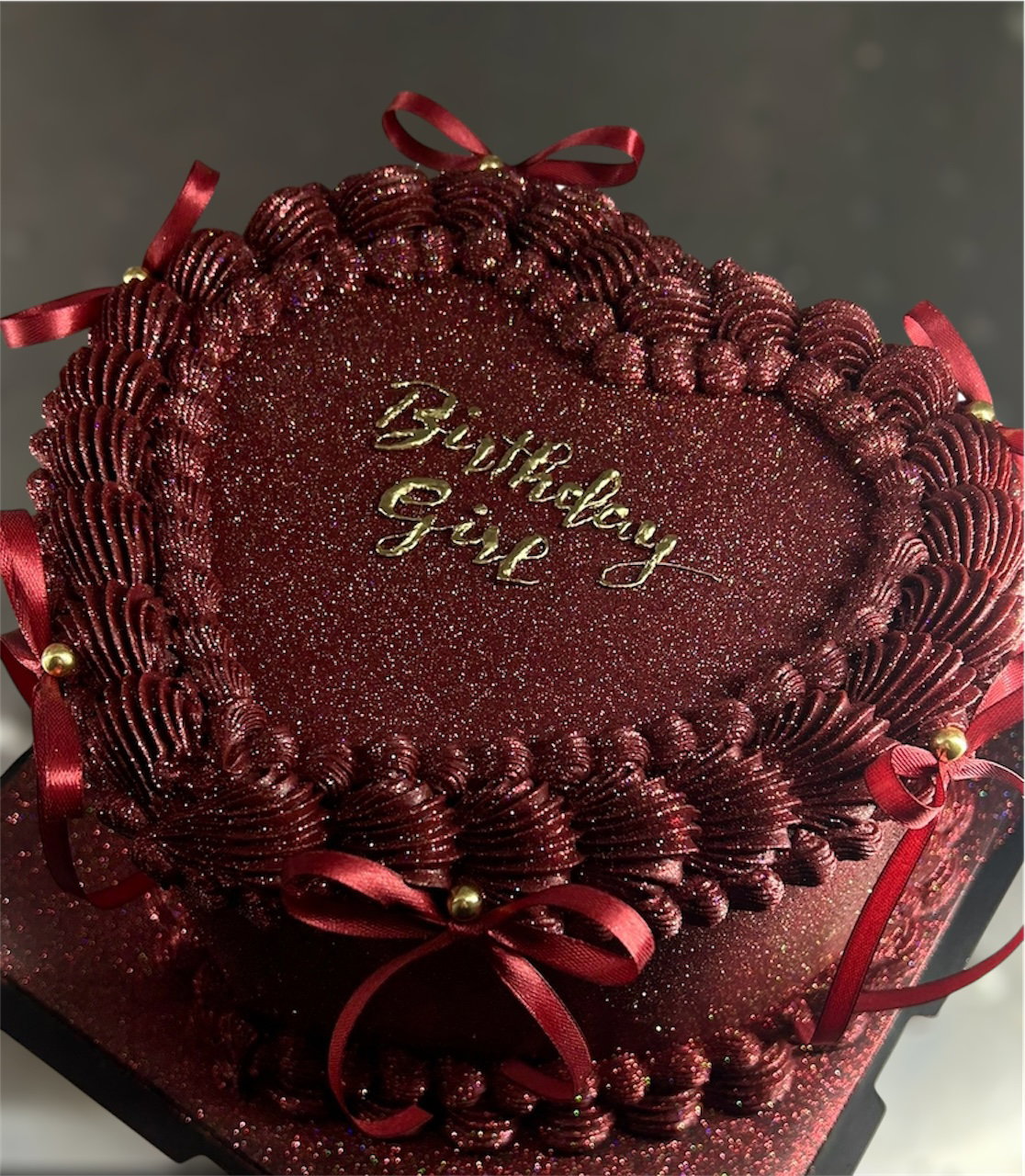 Burgundy Glitter Cake_0