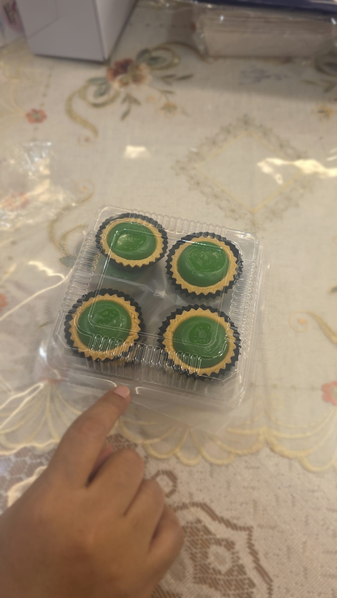 (WH) 8pc  Kaya / RosKay Tarts_2