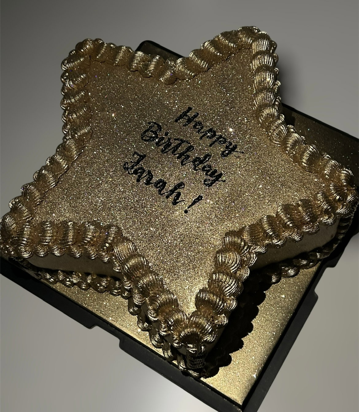 Gold Star Glitter Cake  _0