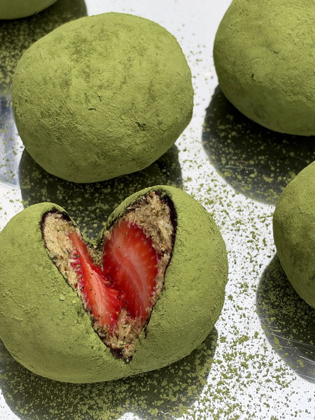 STRAWBERRY PISTACHIO DUBAI CHEWY COOKIE (MATCHA COATED) 🍵🍓