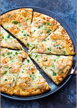 Seafood Pizza