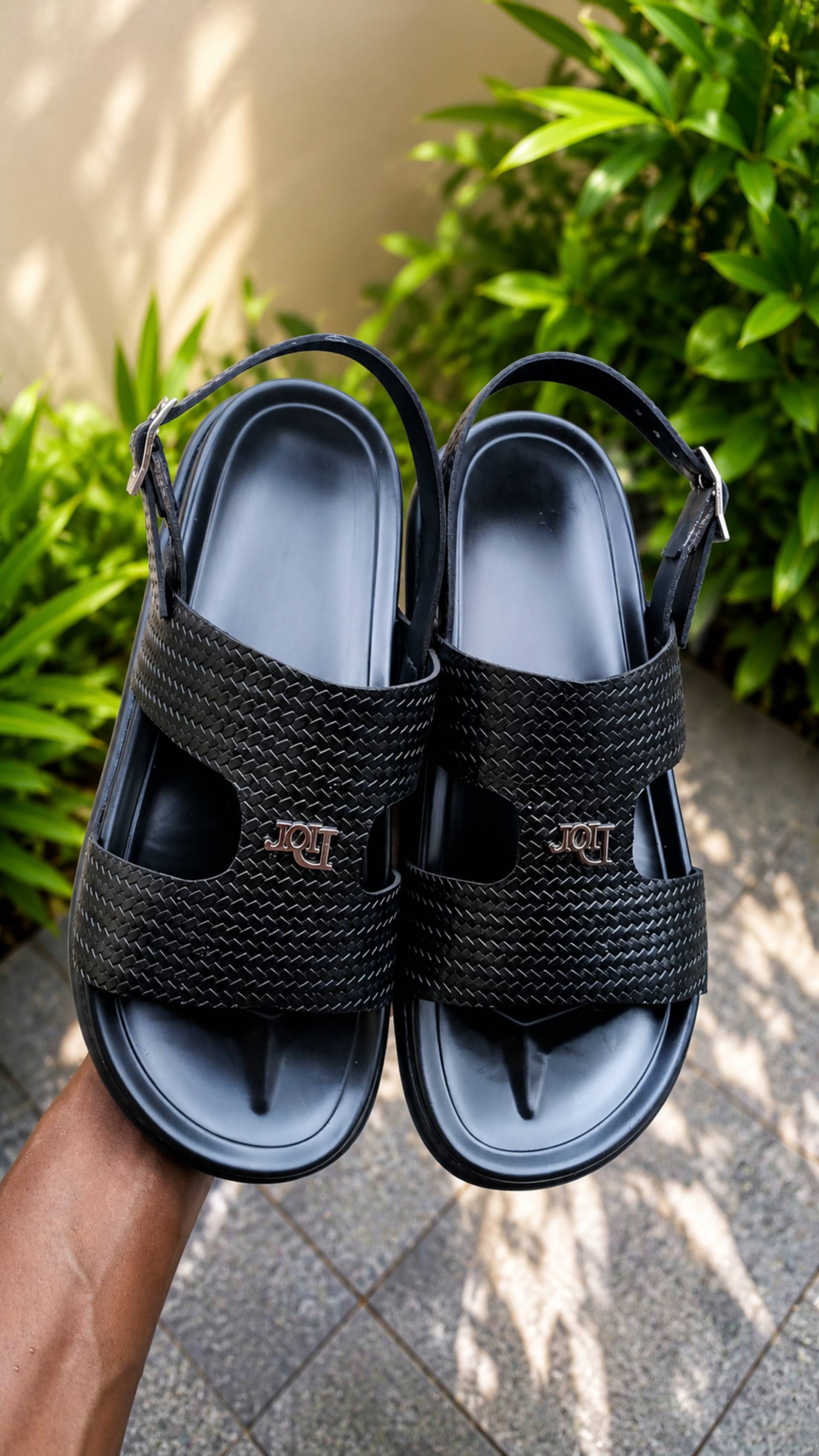 Black skin leather sandal_0