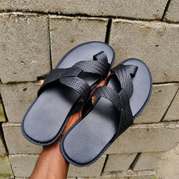 Black skin leather Pam