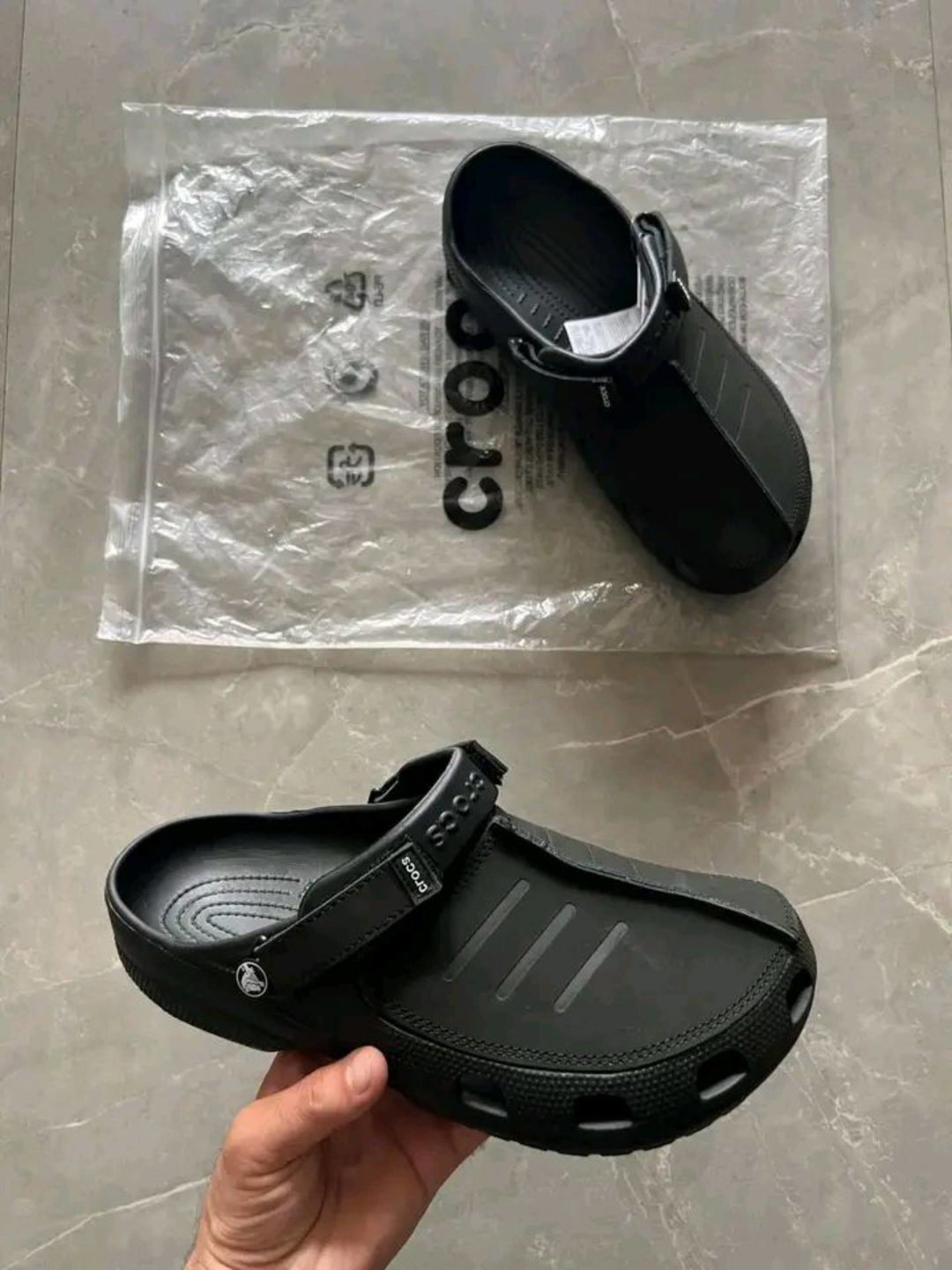 Crocs
