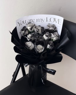 11 Stalk Soap Rose Bouquet 