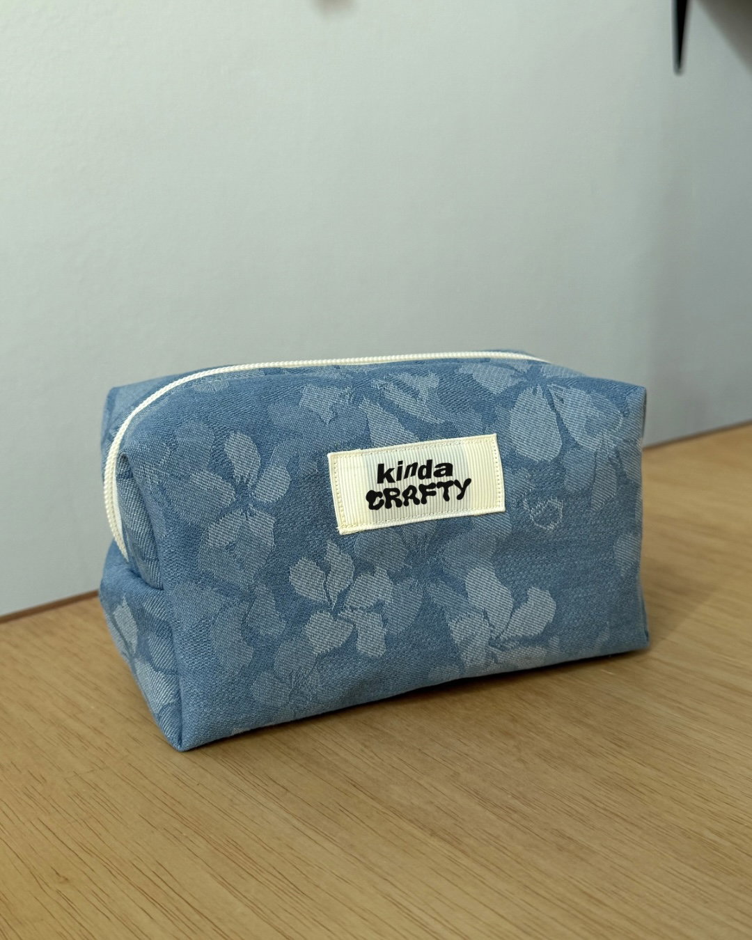 (Premium Fabric) Kinda Boxy Bag, Standard
