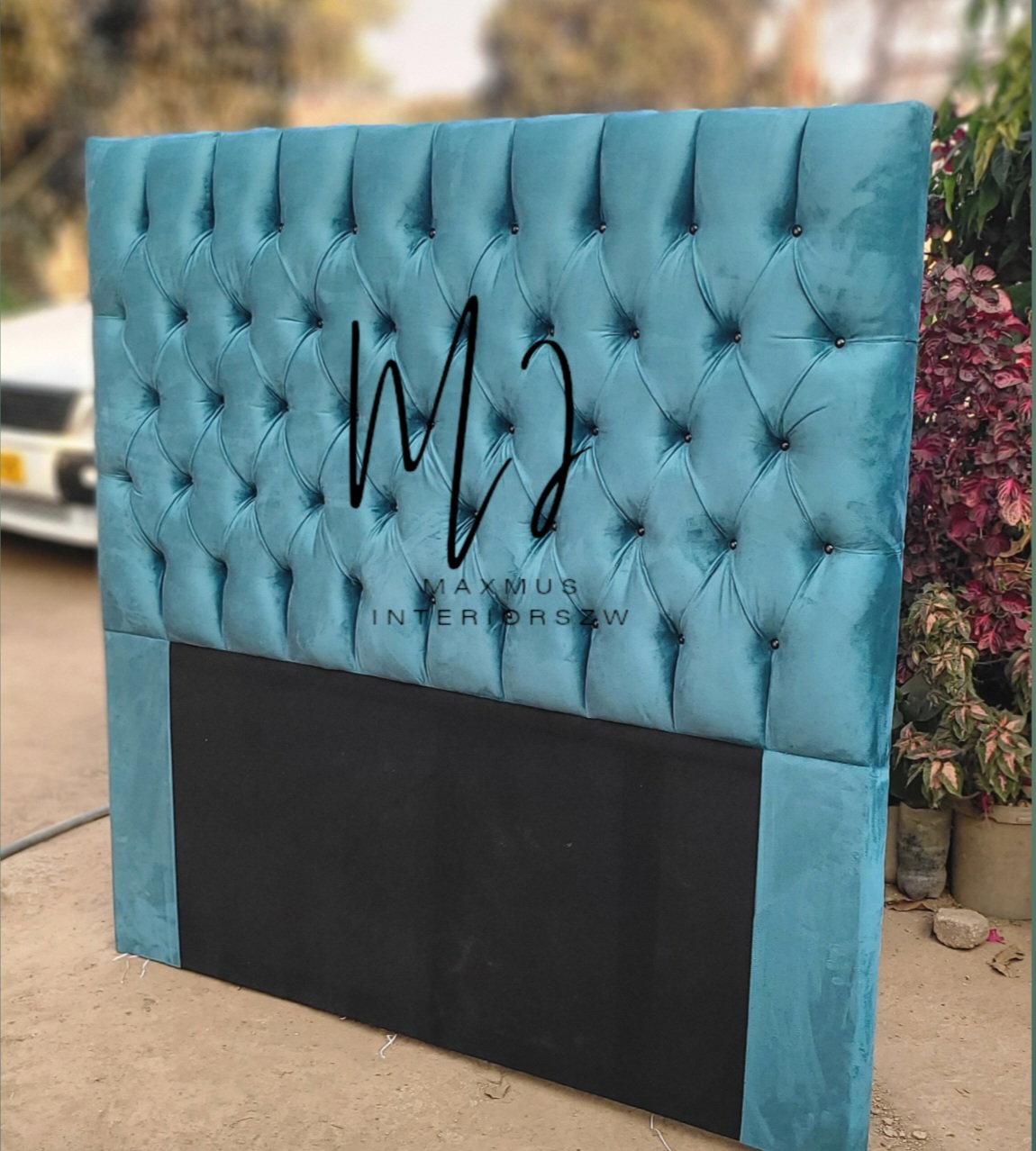 Chesterfield headboard_0