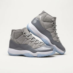 AIR JORDAN 11 RETRO