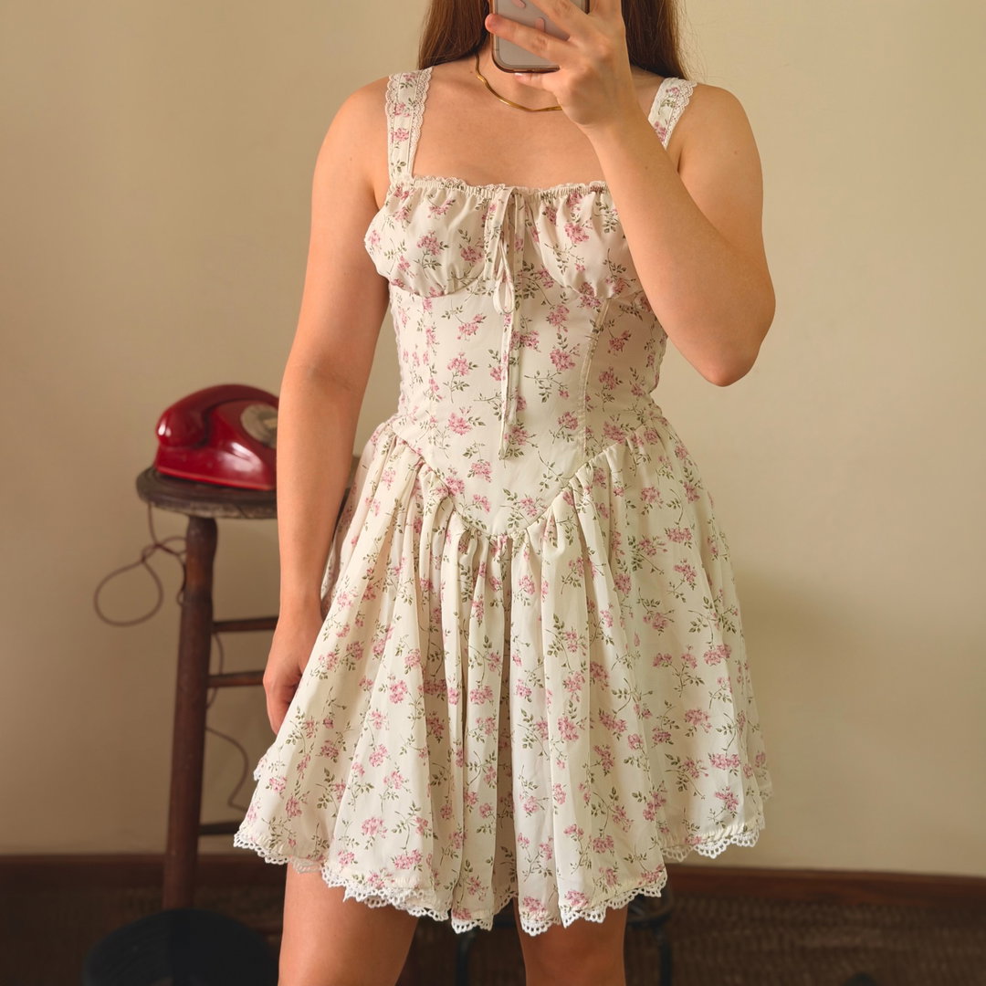 Vestido de flores NUEVO