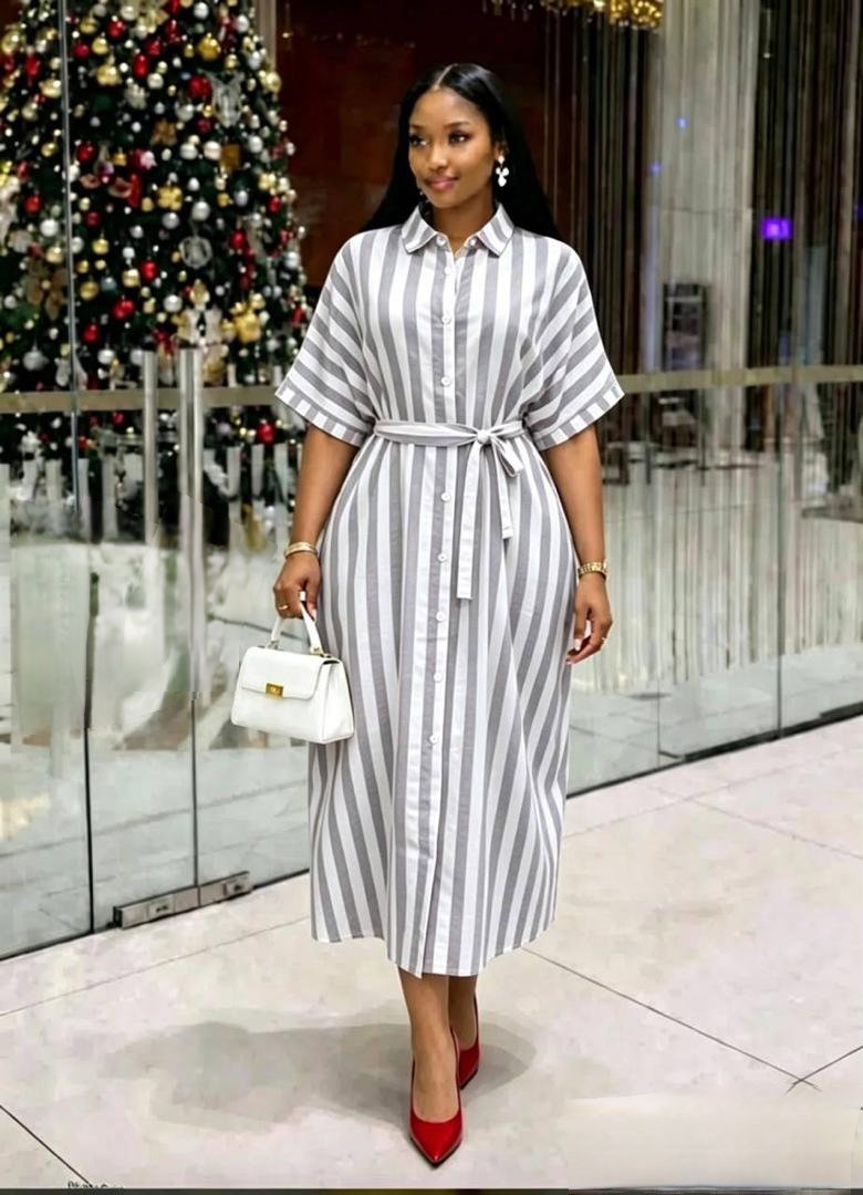 Elegant, midi-length dress classic vertical striped pattern_3