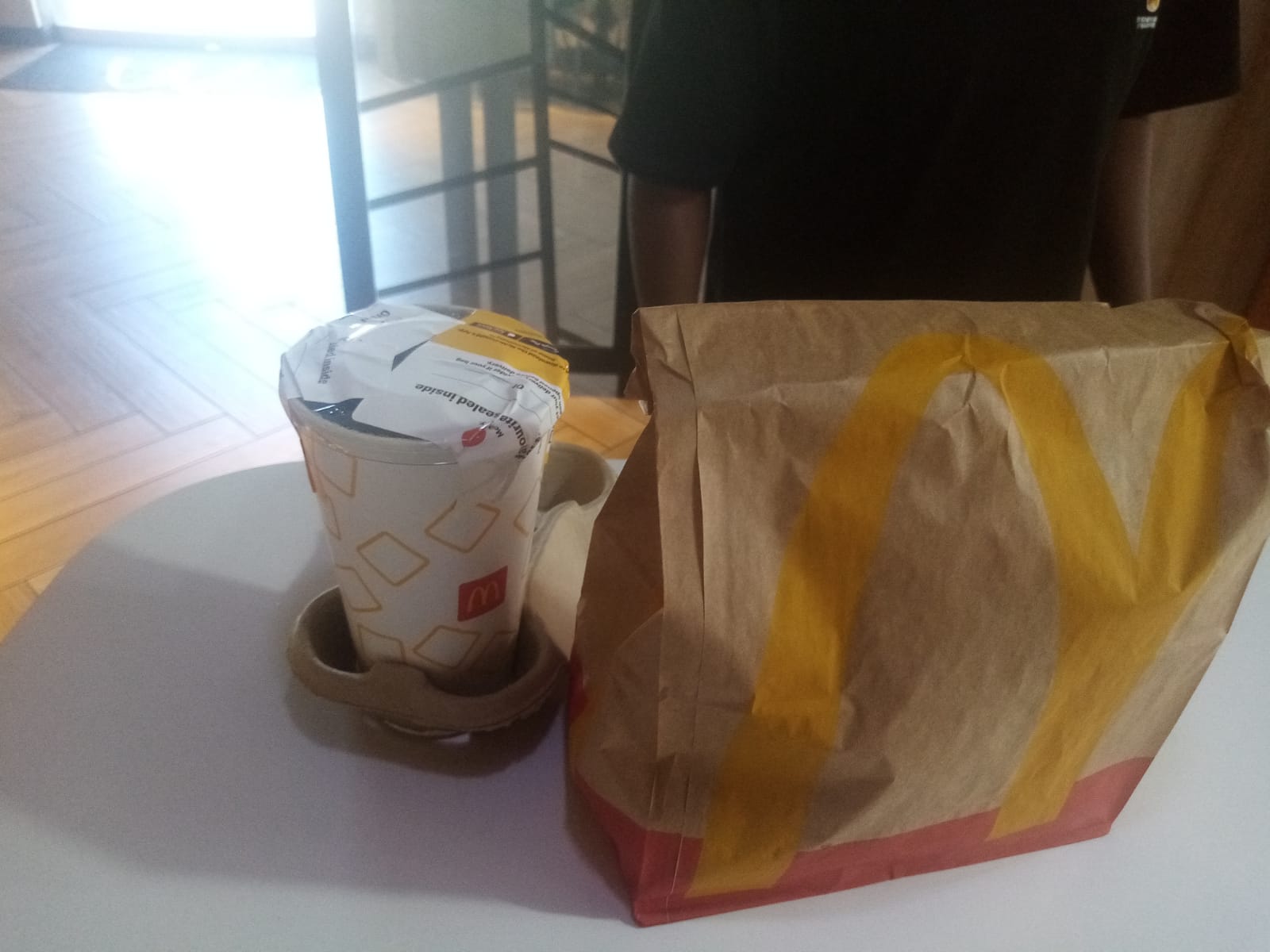We deliver to your doorstep _22