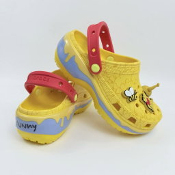 Crocs Winnie The Pooh (Limited Edition)