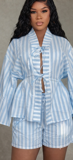 Stylish short sleeve two-piece set short