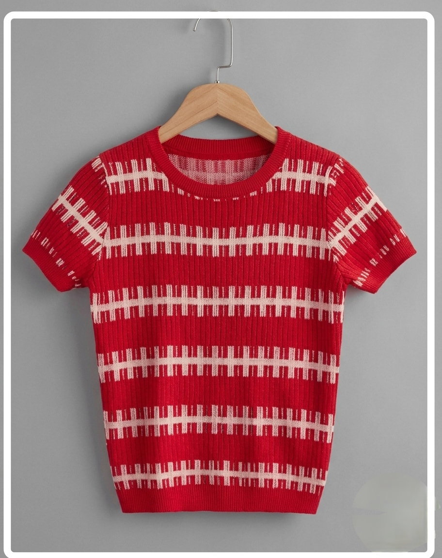 Fitted, short-sleeved fine-knit top_2