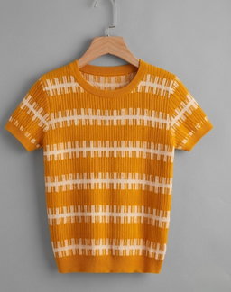 Fitted, short-sleeved fine-knit top